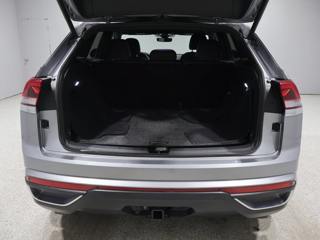 Used 2025 Volkswagen Atlas Cross Sport SE AWD/4WD image 18