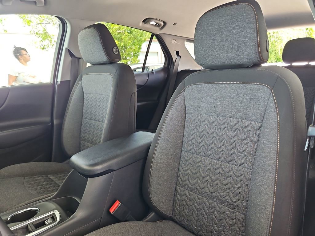 Used 2024 Chevrolet Equinox LT FWD image 22
