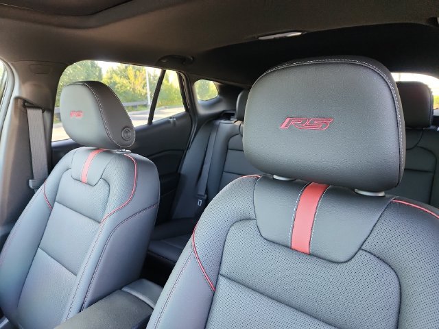 New 2026 Chevrolet Trax RS w/ Sunroof Package FWD image 13