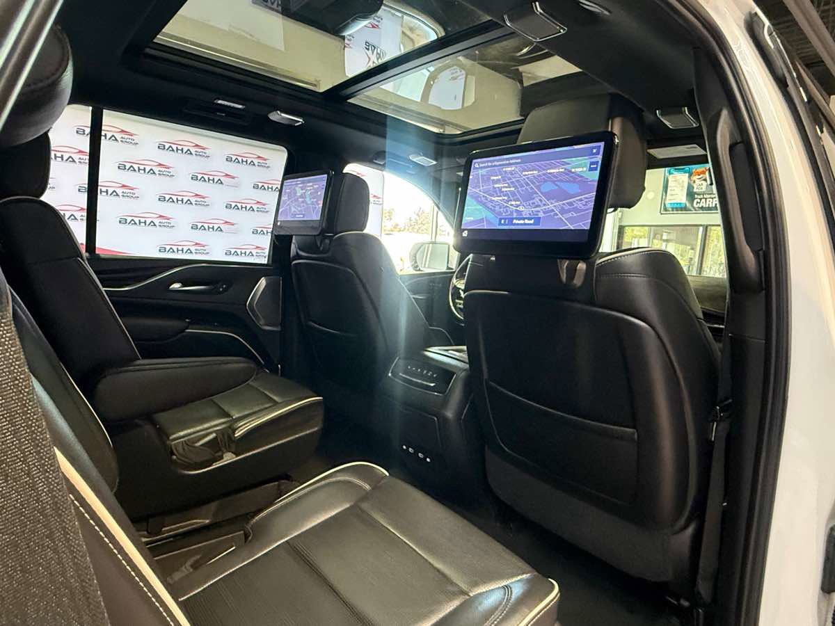 Used 2021 Cadillac Escalade Sport w/ Driver Assist Tech Package AWD/4WD image 70