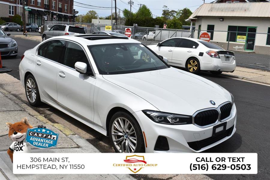 Used 2024 BMW 330e RWD image 4