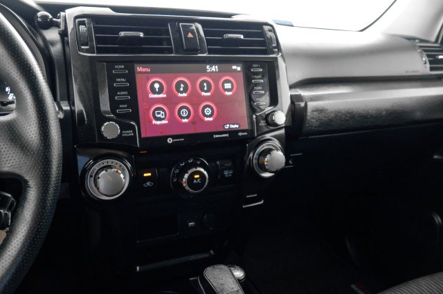Used 2020 Toyota 4Runner TRD Off-Road AWD/4WD image 27