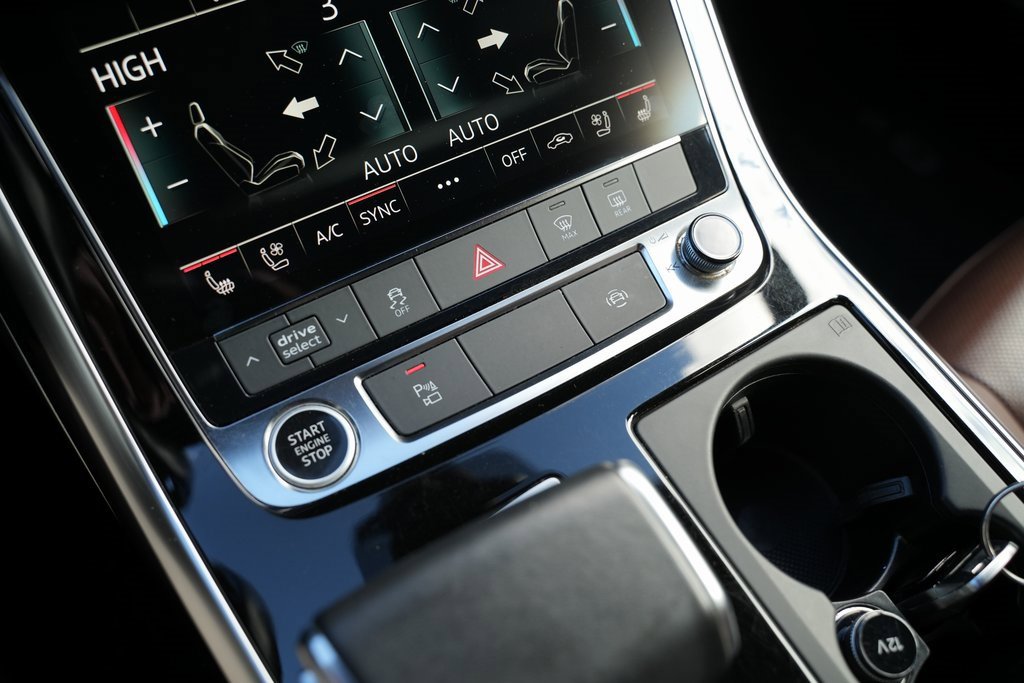 Used 2021 Audi Q7 2.0T Premium Plus image 24