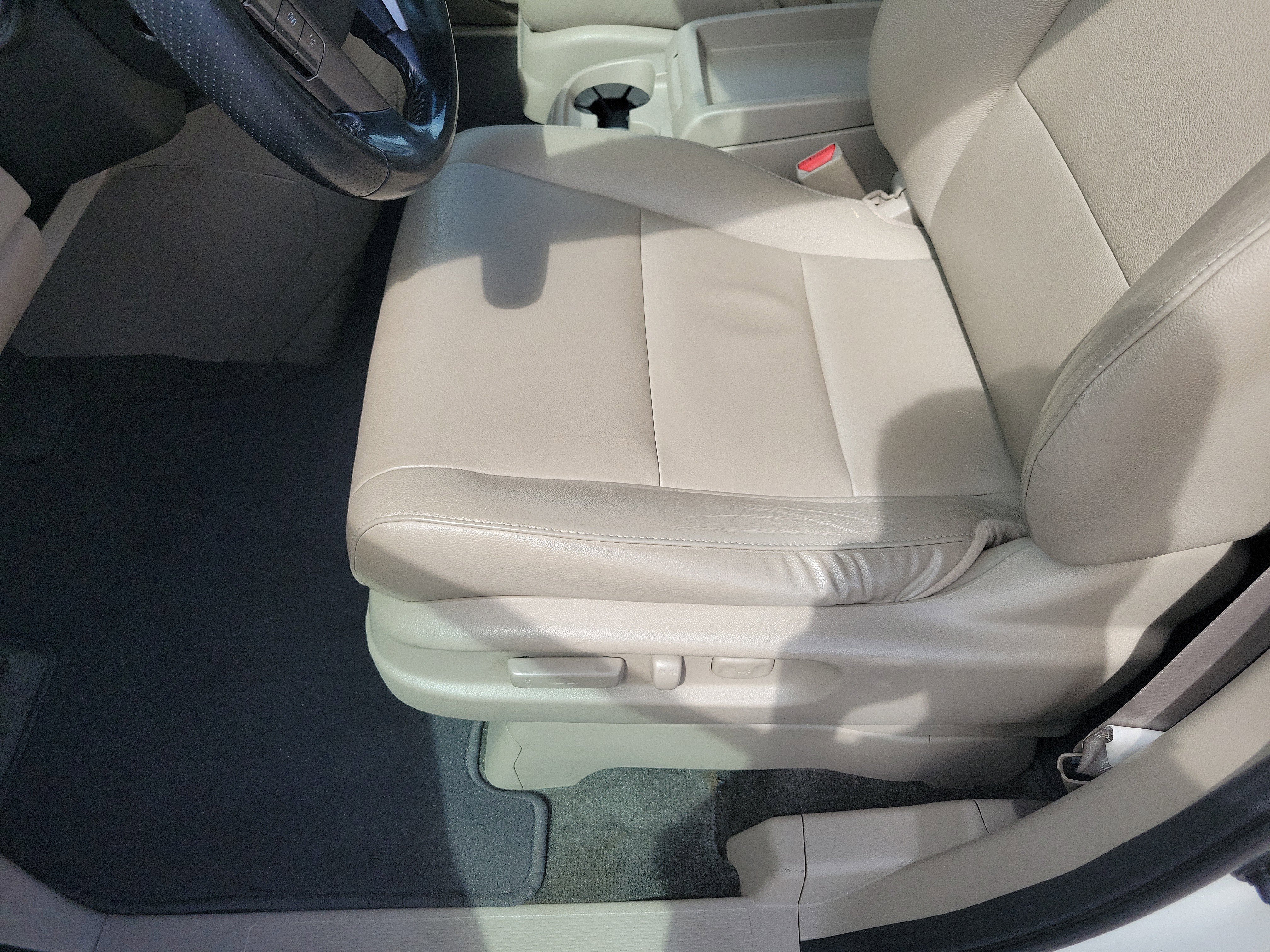 Used 2016 Honda Odyssey EX-L image 28