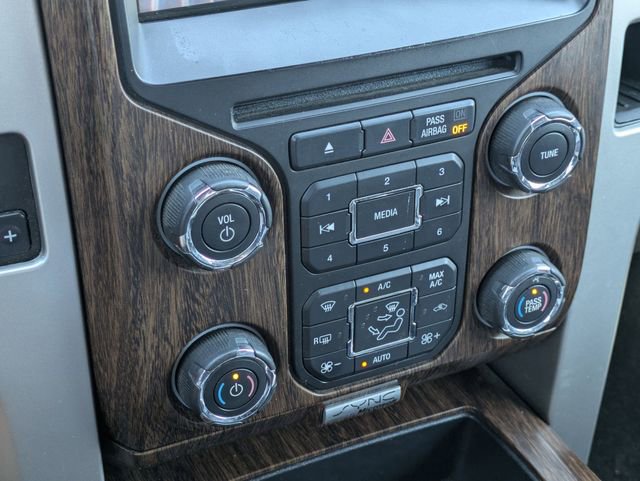 Used 2017 Chrysler 300 S AWD/4WD image 19