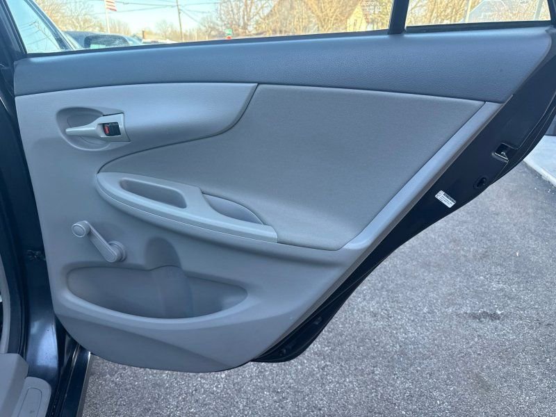 Used 2009 Toyota Corolla image 19