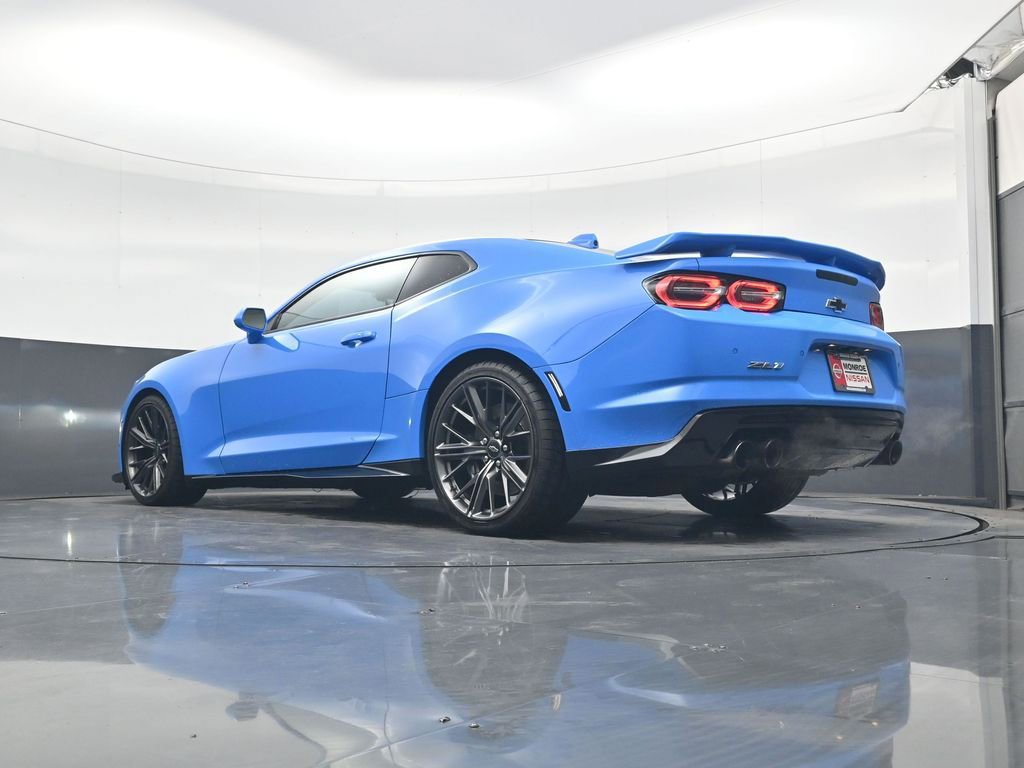 Used 2022 Chevrolet Camaro ZL1 image 14
