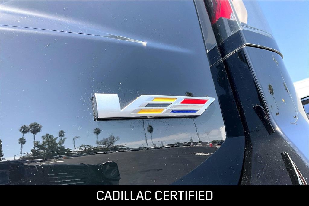Certified 2023 Cadillac Escalade V w/ LPO, ONYX Package AWD/4WD image 11