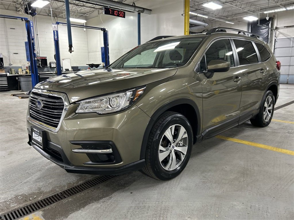 Certified 2022 Subaru Ascent Premium w/ Convenience Package image 4