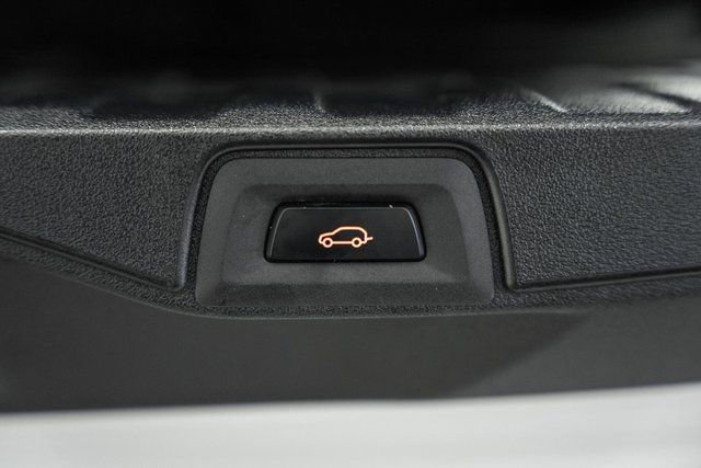 Used 2023 BMW X5 xDrive40i w/ M Sport Package image 10