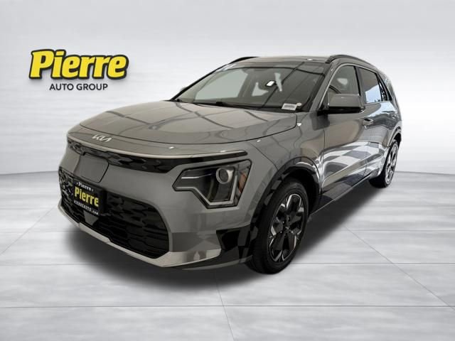 Used 2024 Kia Niro Wind w/ Wind Preserve Package FWD 360° Tour