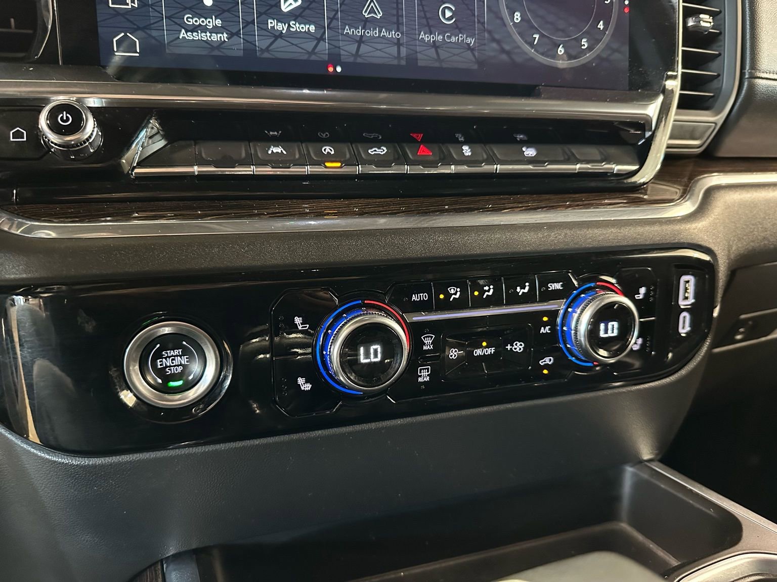 Used 2024 GMC Sierra 1500 Elevation image 27