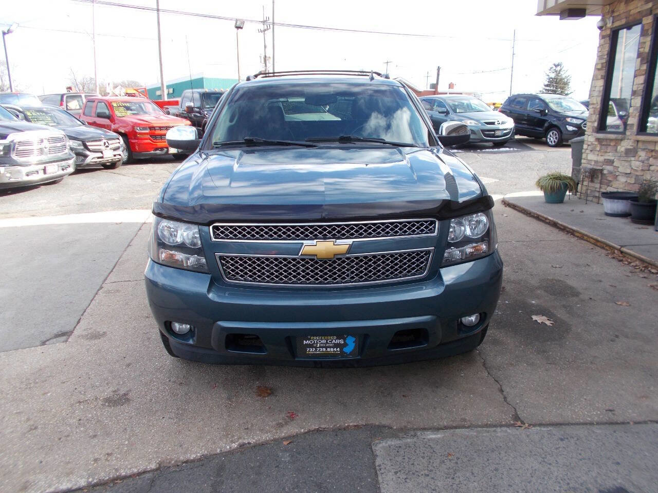 Used 2012 Chevrolet Avalanche LT w/ All-Star Edition image 8