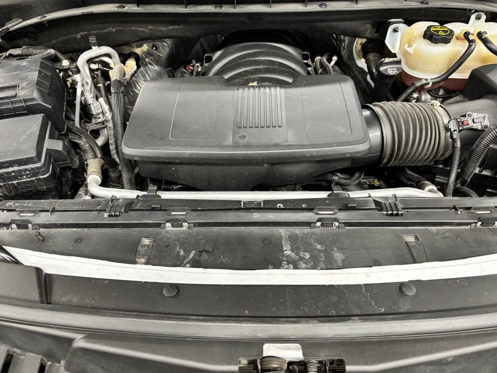 Used 2025 Chevrolet Tahoe LT w/ Comfort Package RWD image 25