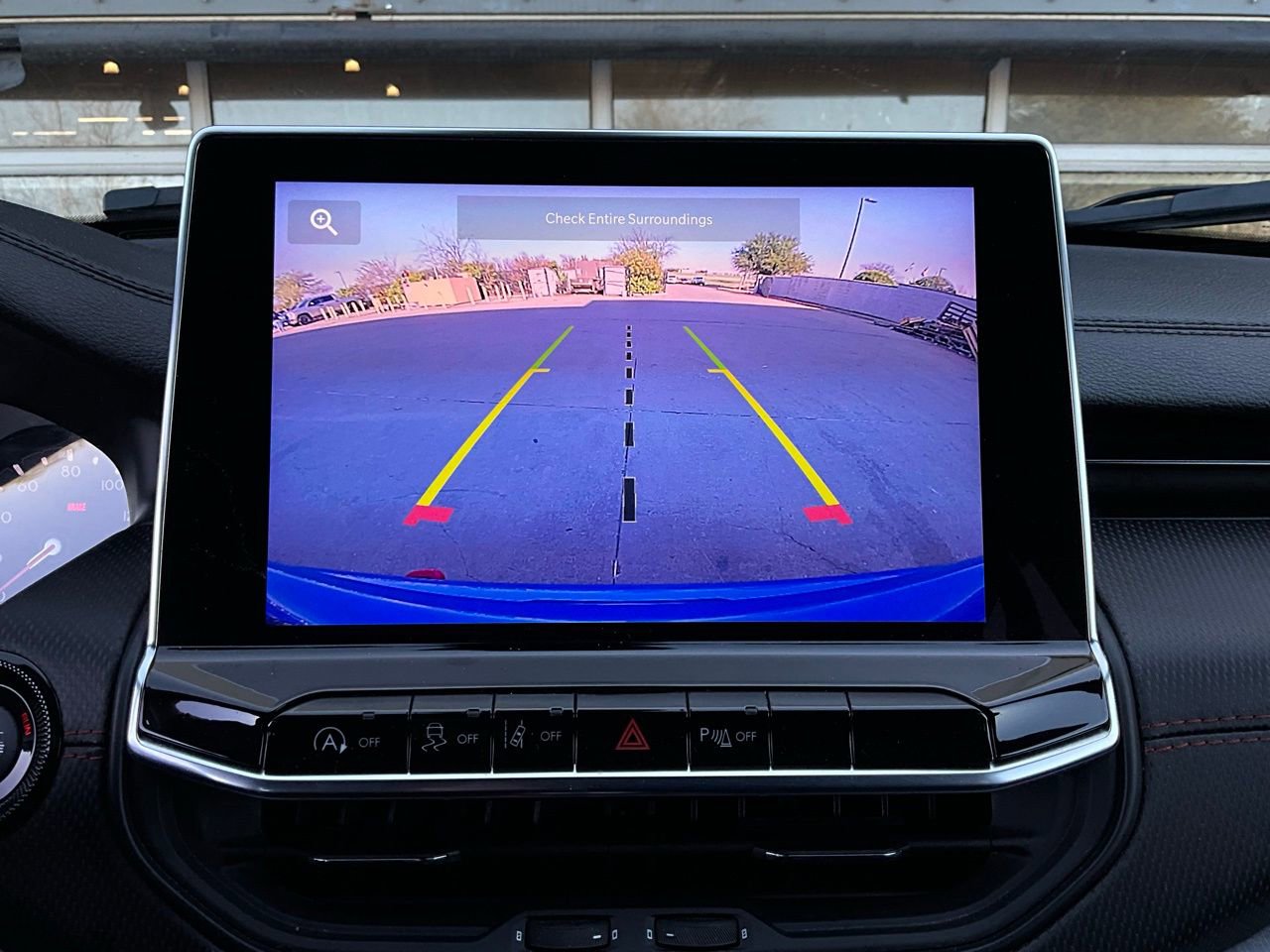 Used 2025 Jeep Compass Trailhawk w/ Trailer Tow Group image 32