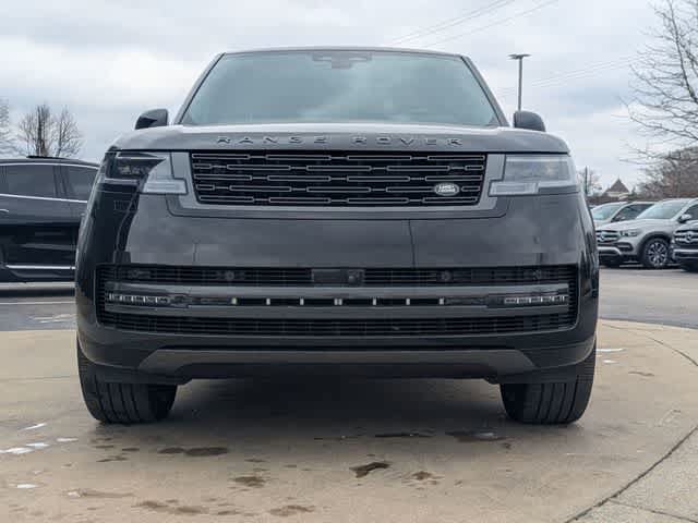 Used 2025 Land Rover Range Rover SE AWD/4WD image 4