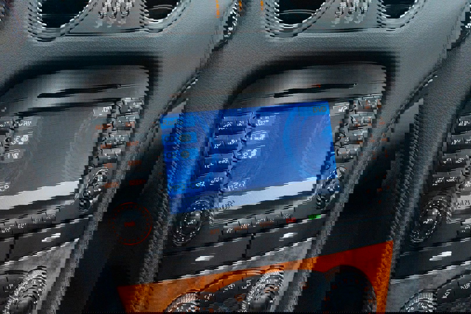 Used 2008 Mercedes-Benz SL 55 AMG image 37