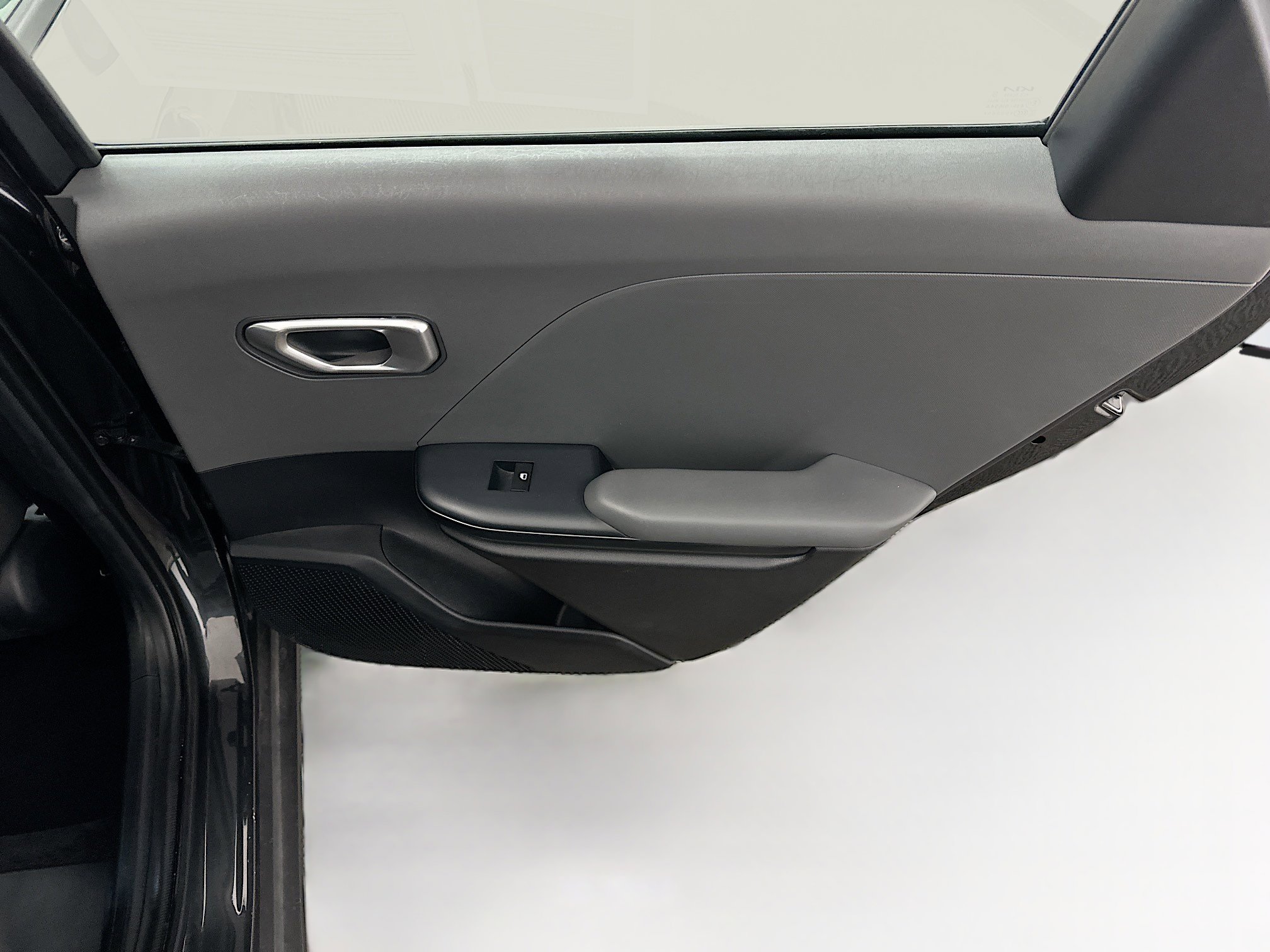 Used 2025 Kia K4 LXS image 30