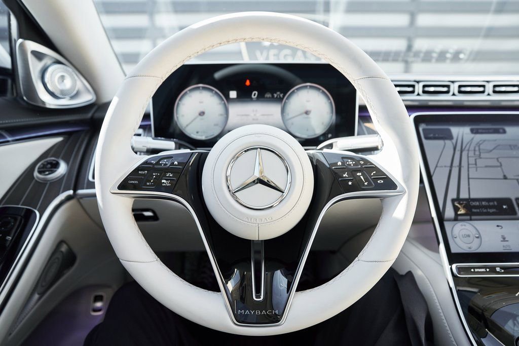 Used 2025 Mercedes-Benz Maybach S 680 4MATIC image 66