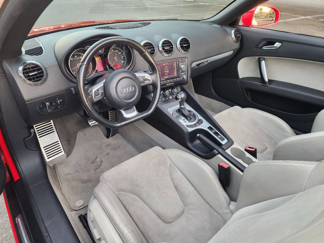 Used 2008 Audi TT 2.0T image 13