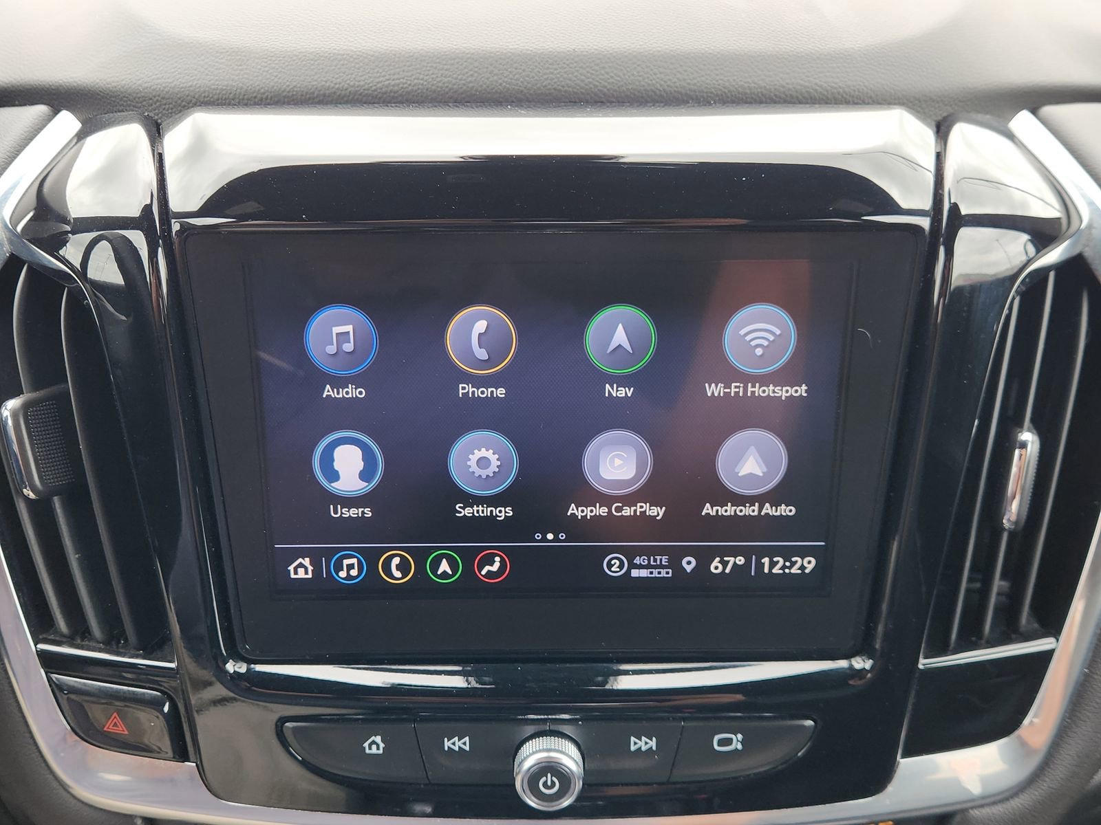 Used 2023 Chevrolet Traverse Premier w/ LPO, Roadside Safety Package FWD image 21