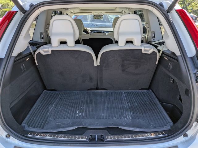 Used 2023 Volvo XC90 B6 Plus w/ Protection Package Premier image 17