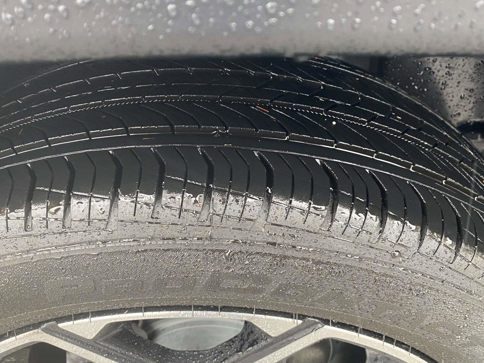 Certified 2024 Jeep Compass Limited image 21