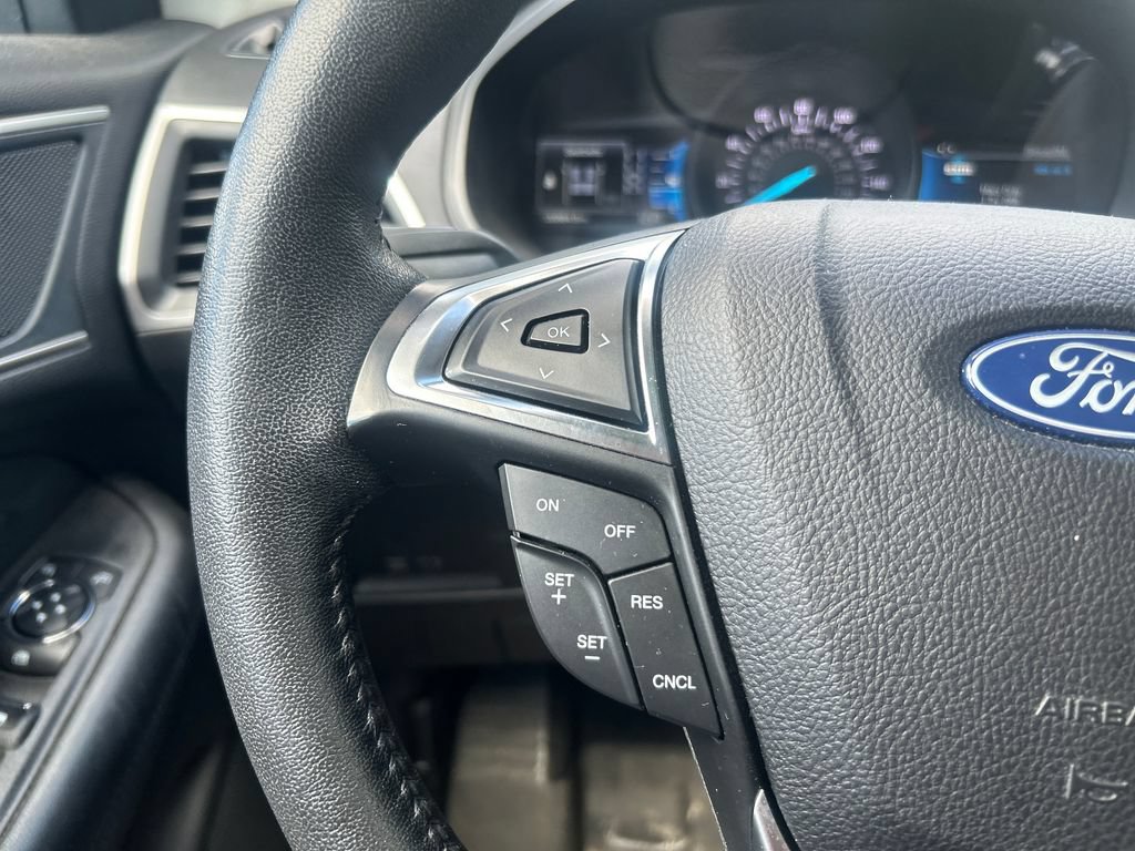 Used 2022 Ford Edge SEL w/ Convenience Package AWD/4WD image 23