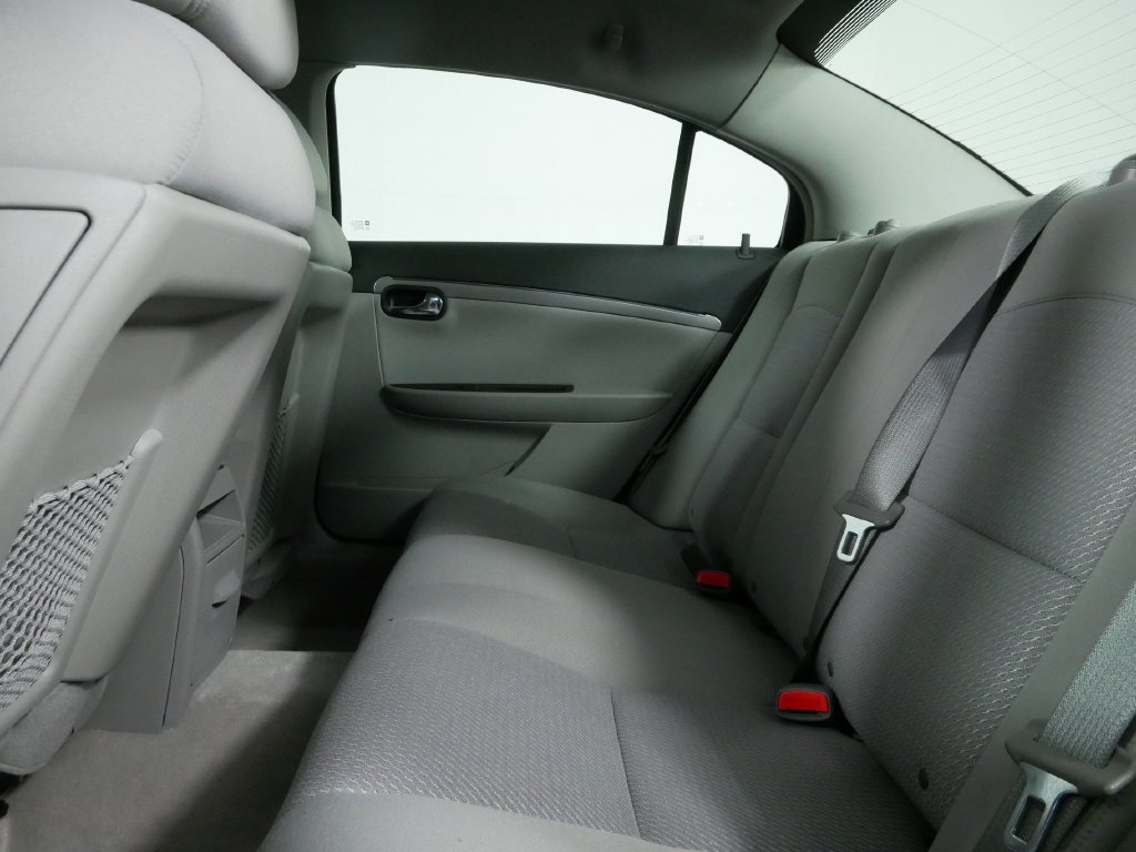 Used 2008 Saturn Aura XE FWD image 16