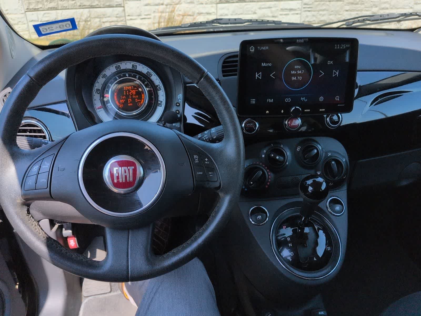Used 2015 FIAT 500 Pop FWD image 9