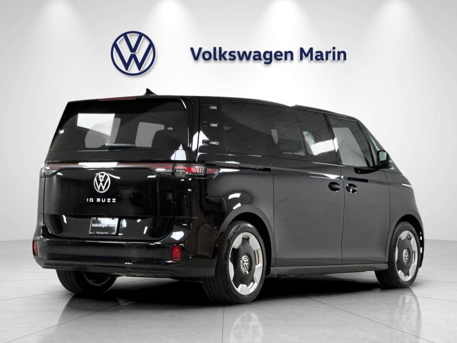New 2025 Volkswagen ID. Buzz Pro S RWD image 5