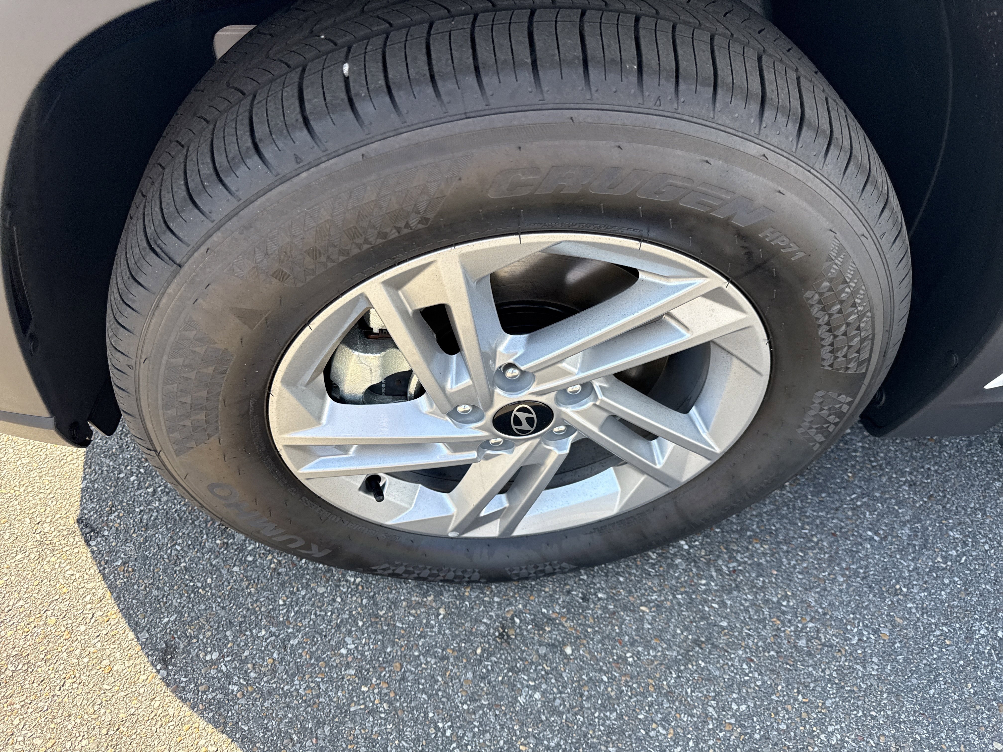 New 2026 Hyundai Tucson SE image 18