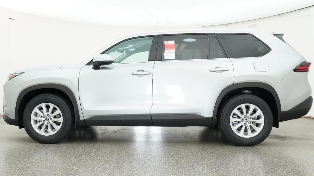 New 2026 Toyota Grand Highlander AWD image 19