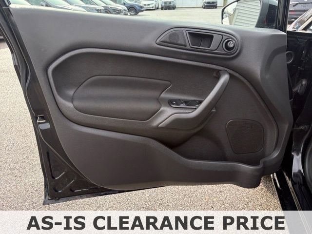 Used 2017 Ford Fiesta SE image 49