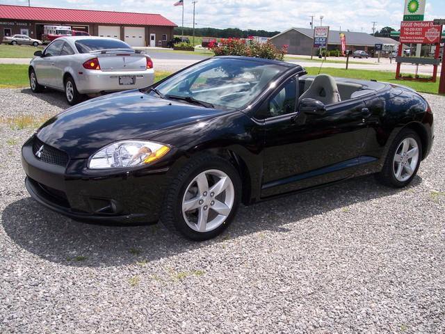 Used 2010 Mitsubishi Eclipse GS image 1