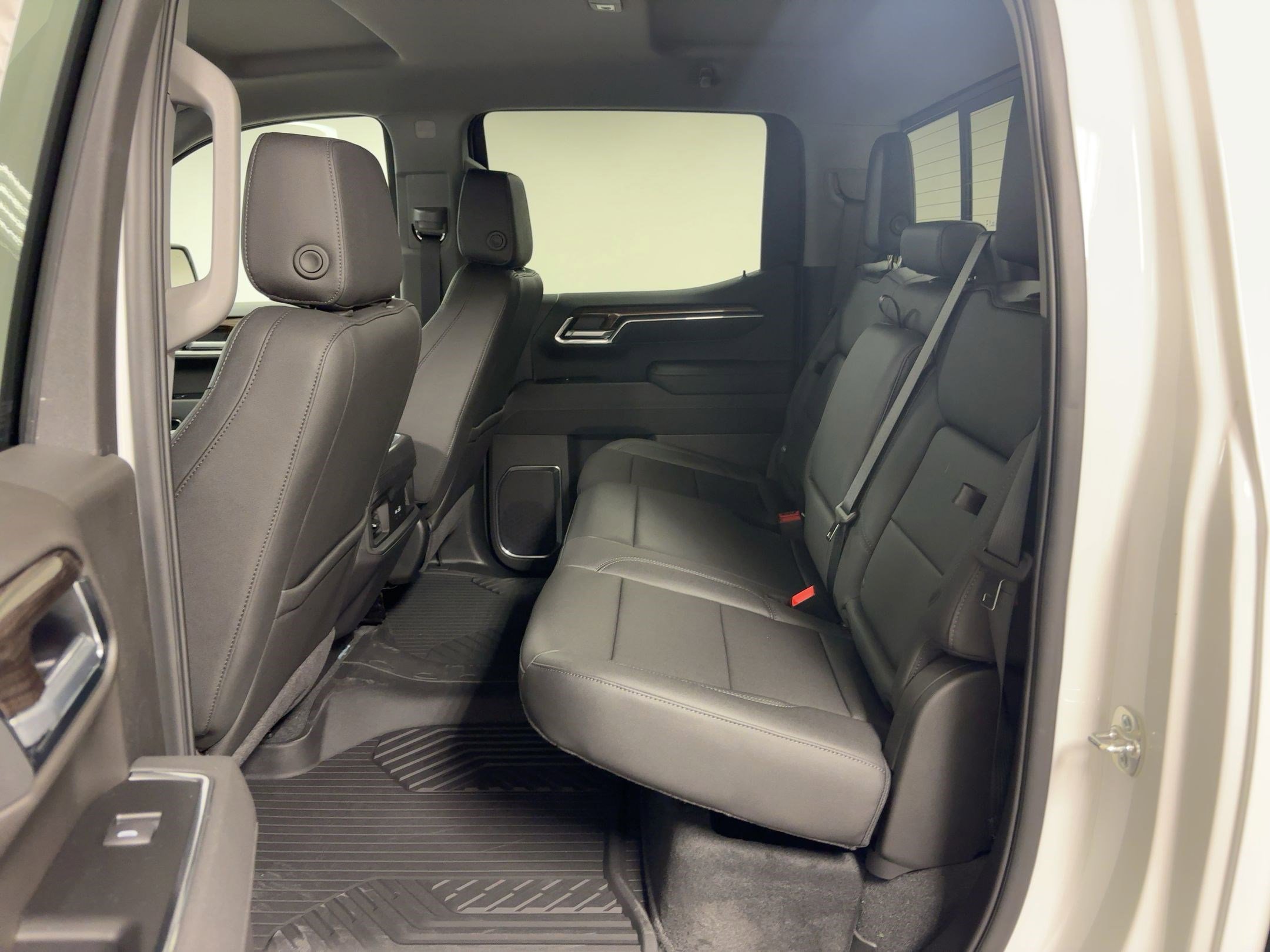 New 2026 Chevrolet Silverado 1500 LT Trail Boss w/ Safety Package image 13