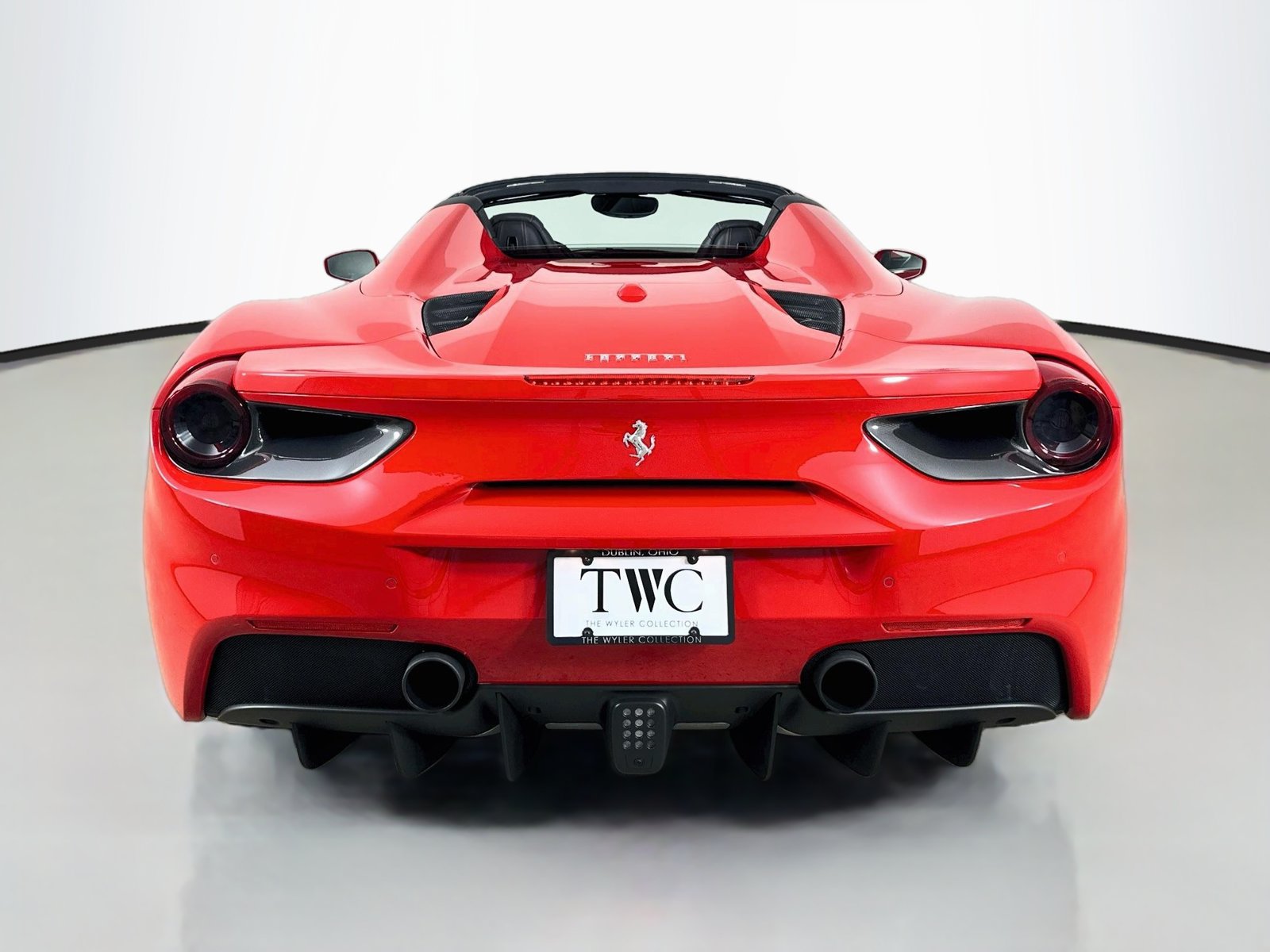 Used 2018 Ferrari 488 Spider RWD image 66
