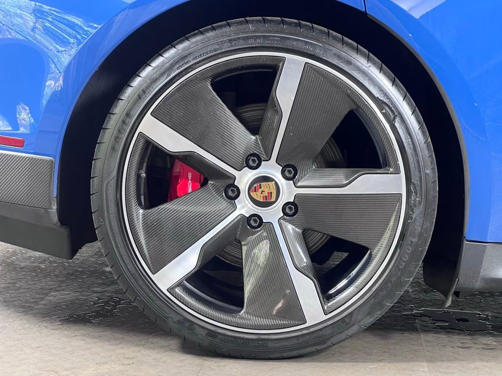 Certified 2024 Porsche Taycan GTS image 12