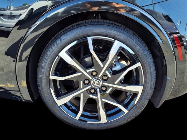 Used 2024 Toyota Prius Prime Premium image 6