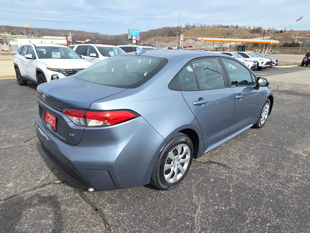 Used 2024 Toyota Corolla LE image 8