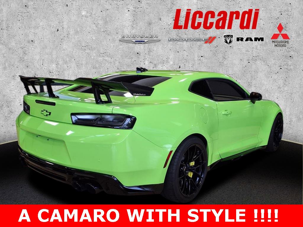 Used 2017 Chevrolet Camaro ZL1 image 2