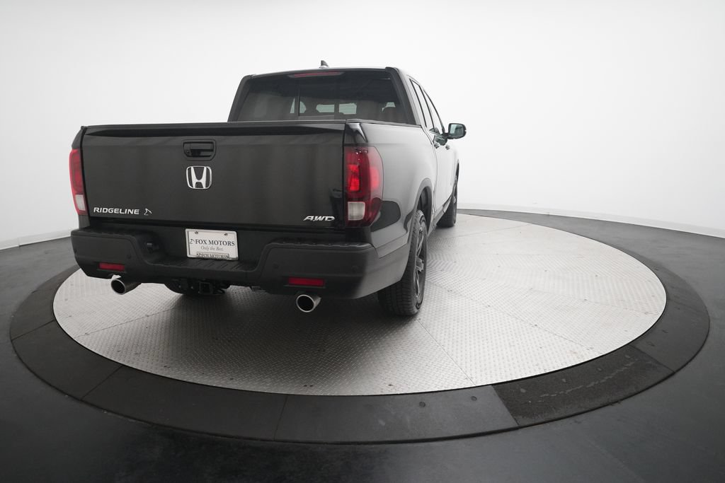 Used 2023 Honda Ridgeline Black Edition image 13