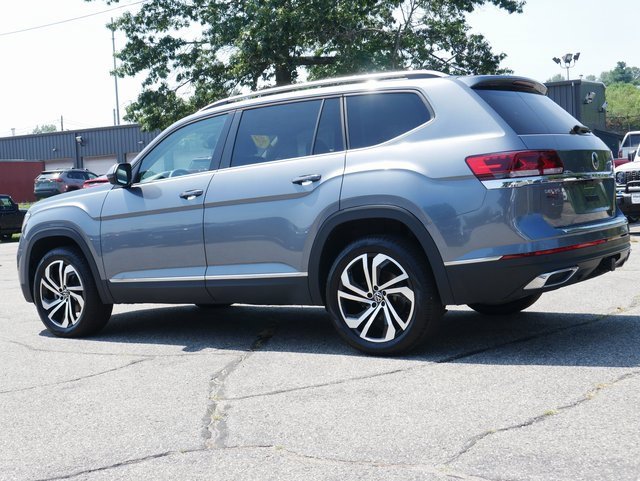 Used 2022 Volkswagen Atlas SEL image 4