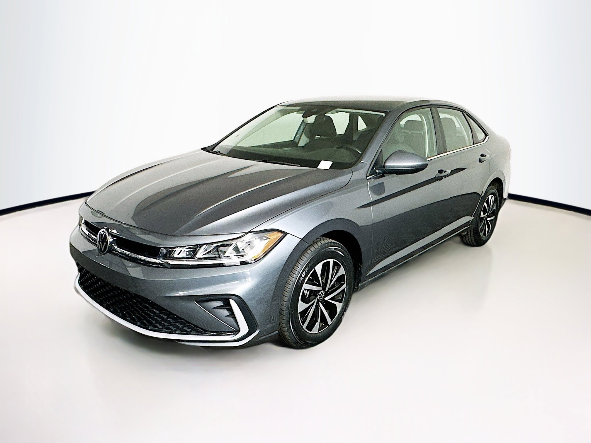 Used 2025 Volkswagen Jetta S image 3