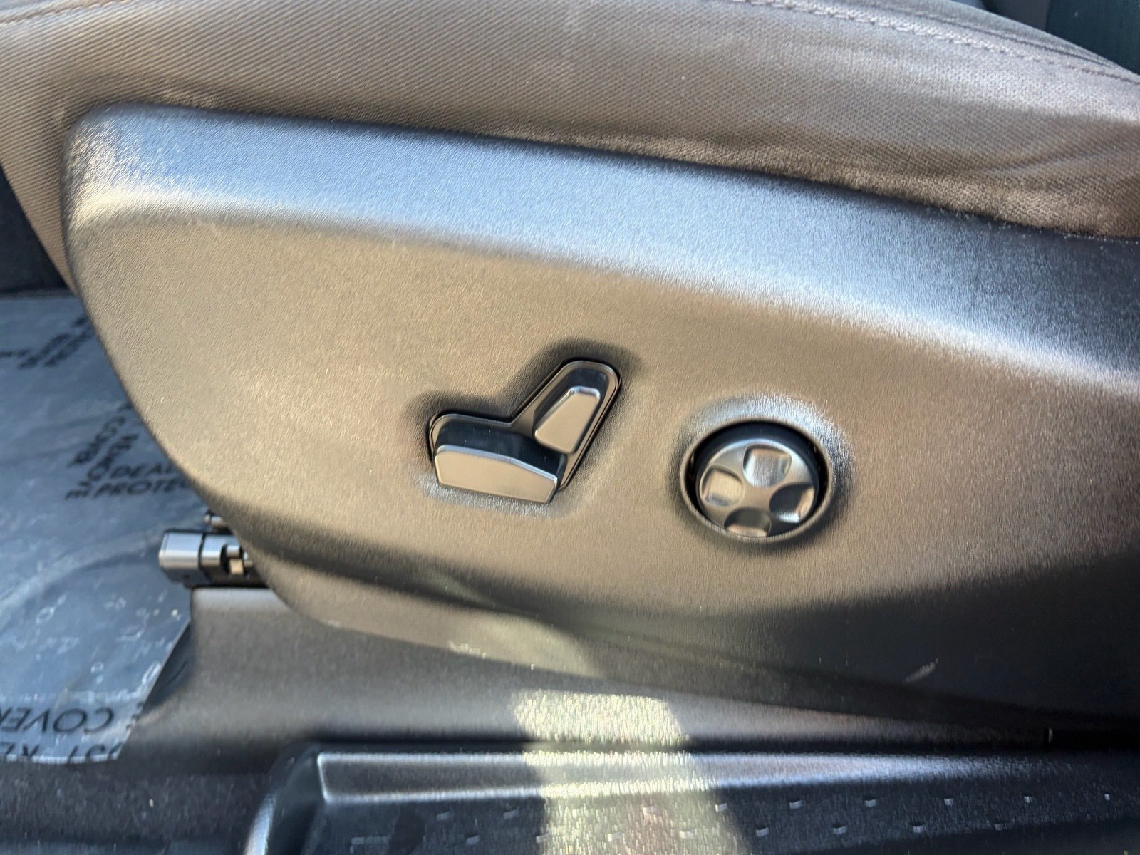 Used 2021 Chrysler Pacifica Touring w/ S Appearance Package FWD image 13