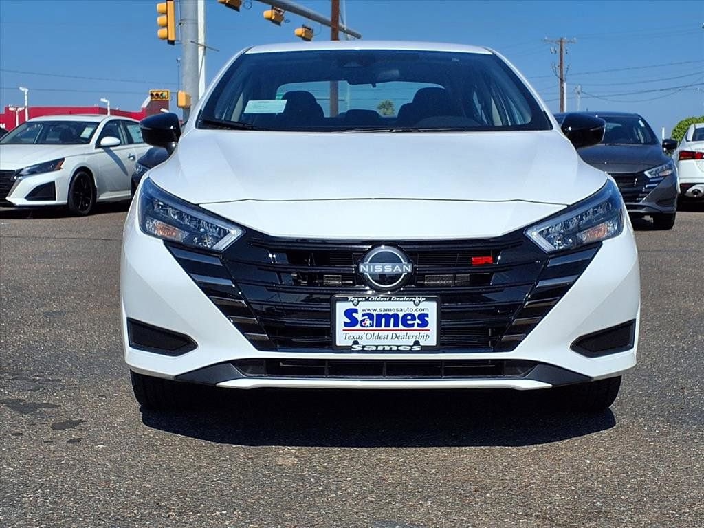 New 2025 Nissan Versa SR w/ Trunk Package image 2