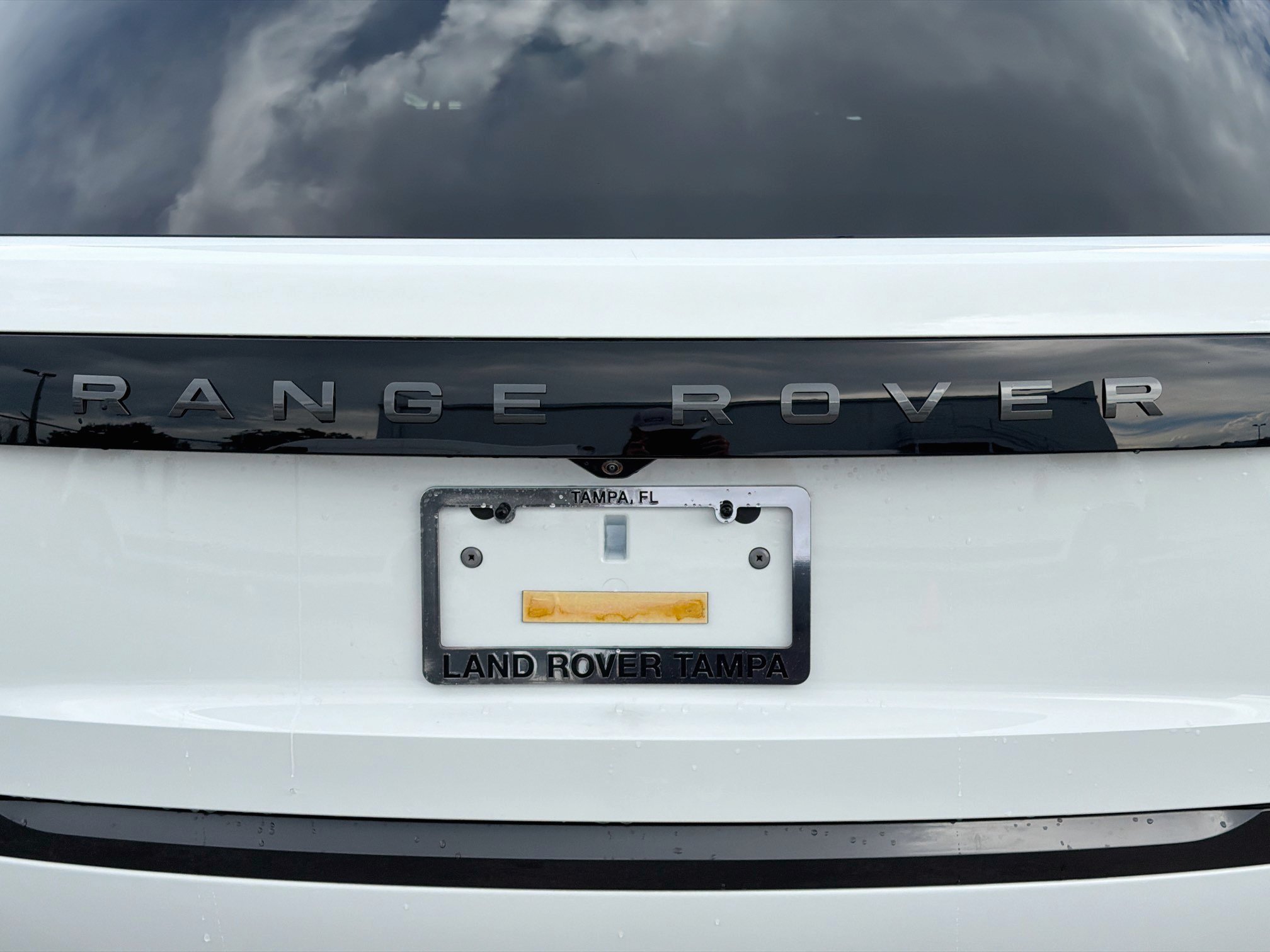 New 2026 Land Rover Range Rover Long Wheelbase SE AWD/4WD image 11