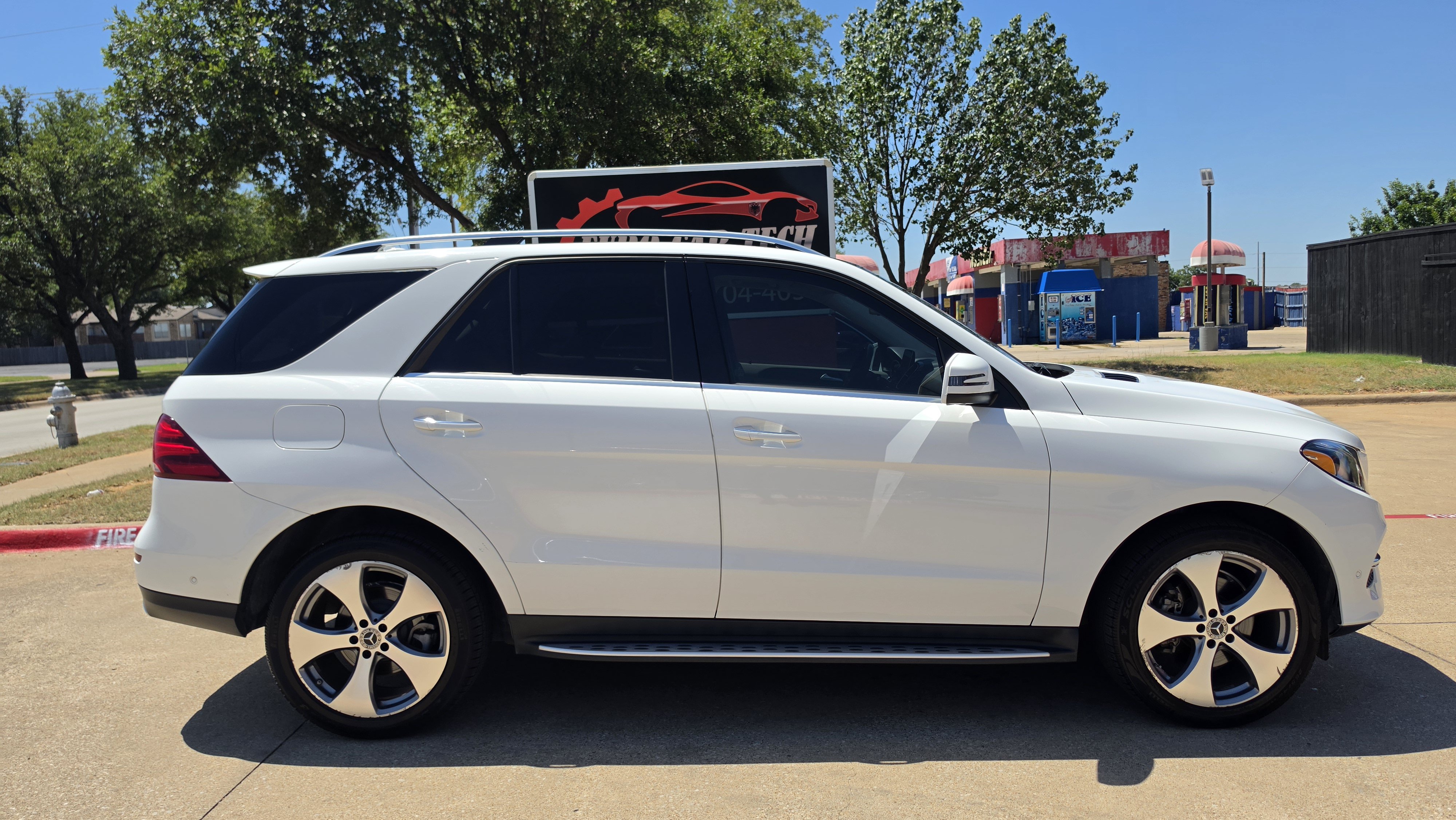 Used 2018 Mercedes-Benz GLE 350 w/ Premium 1 Package image 7