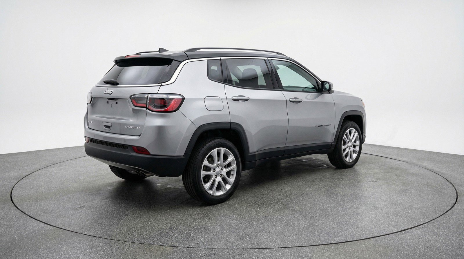 Used 2025 Jeep Compass Limited image 6