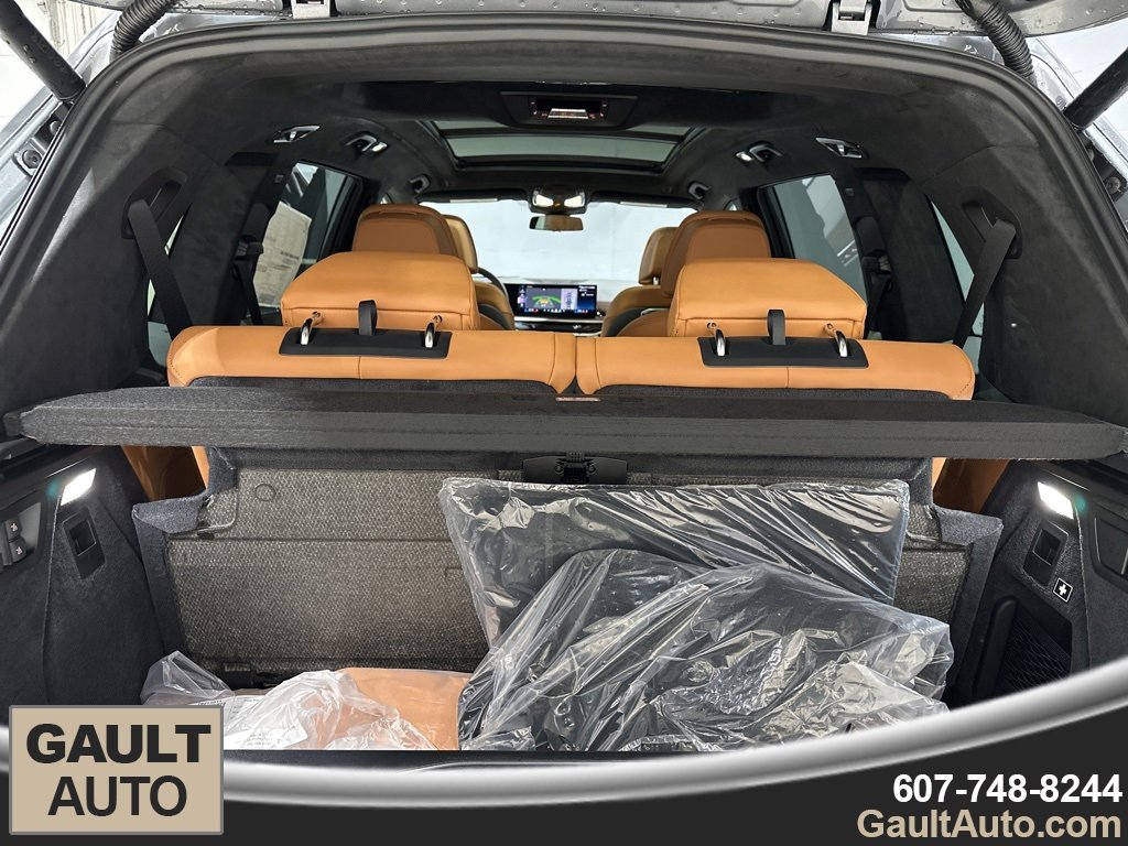 New 2026 BMW X7 xDrive40i w/ M Sport Package image 17